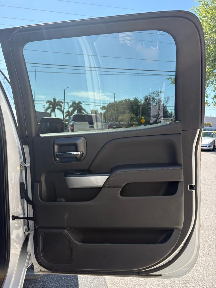 Chevrolet Silverado 1500 LTZ Crew Cab 4WD 2017