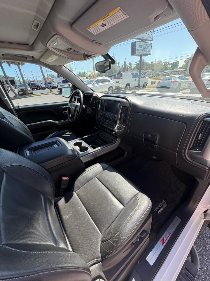 Chevrolet Silverado 1500 LTZ Crew Cab 4WD 2017