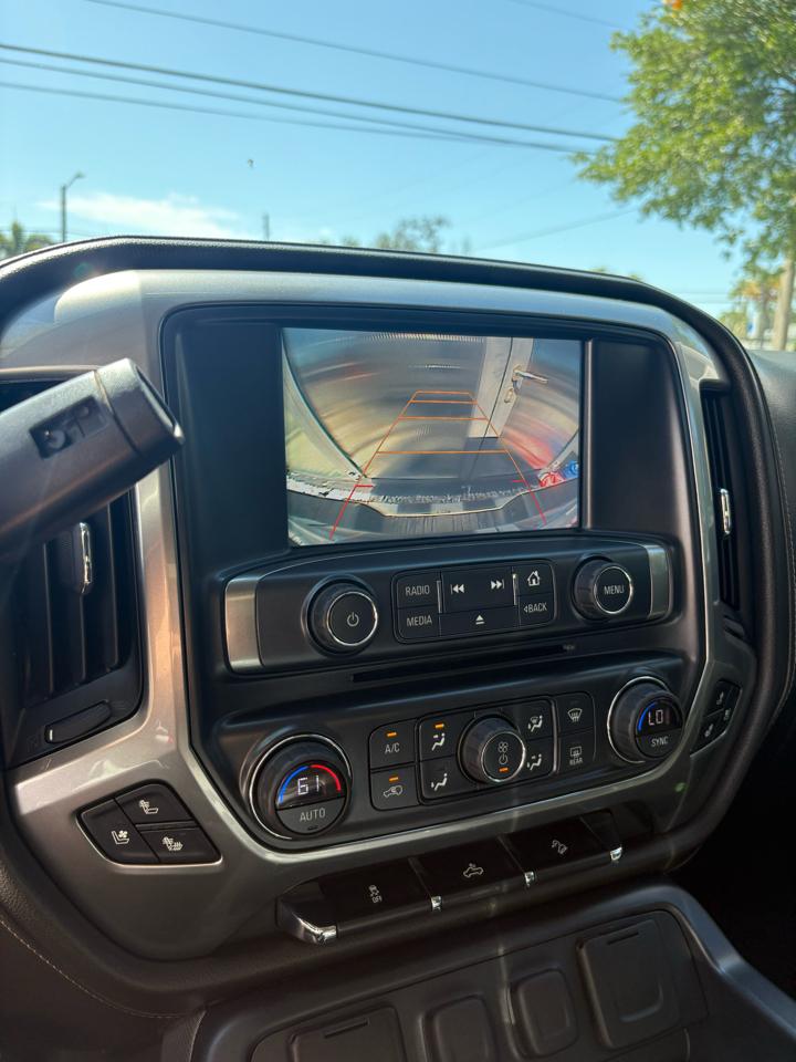 Chevrolet Silverado 1500 LTZ Crew Cab 4WD 2017