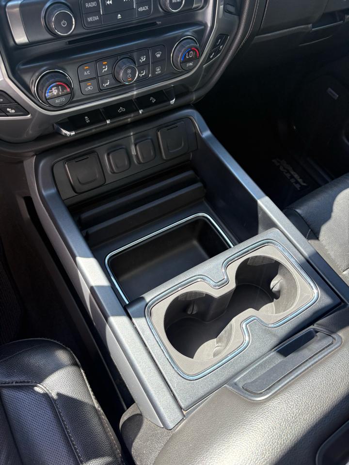 Chevrolet Silverado 1500 LTZ Crew Cab 4WD 2017