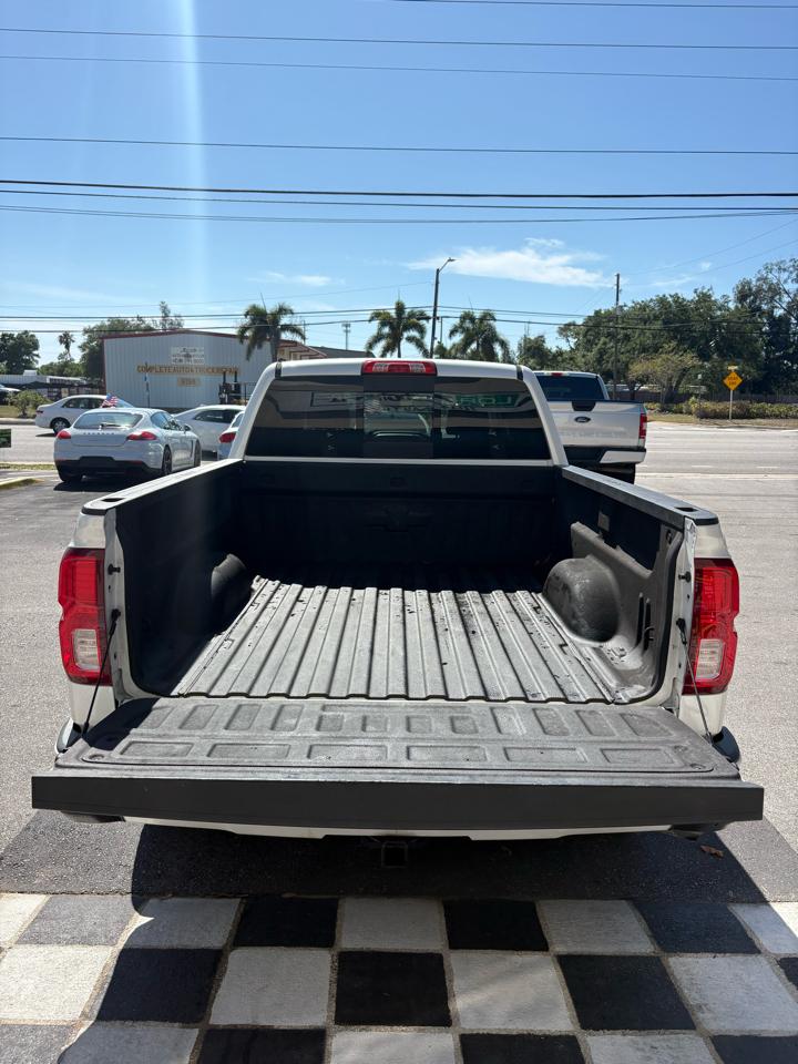 Chevrolet Silverado 1500 LTZ Crew Cab 4WD 2017