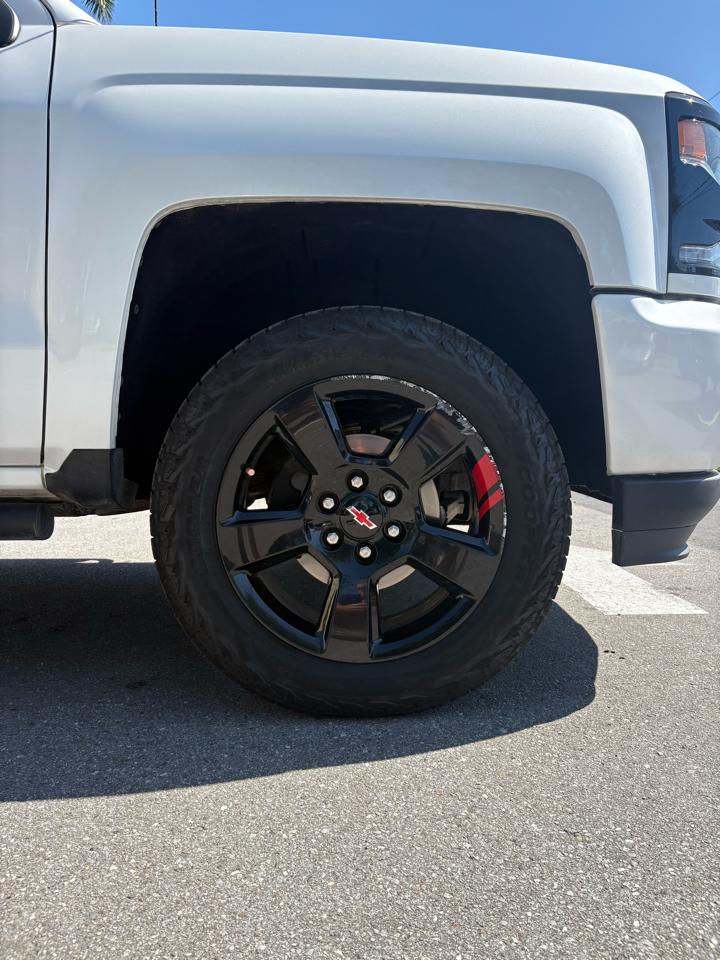 Chevrolet Silverado 1500 LTZ Crew Cab 4WD 2017