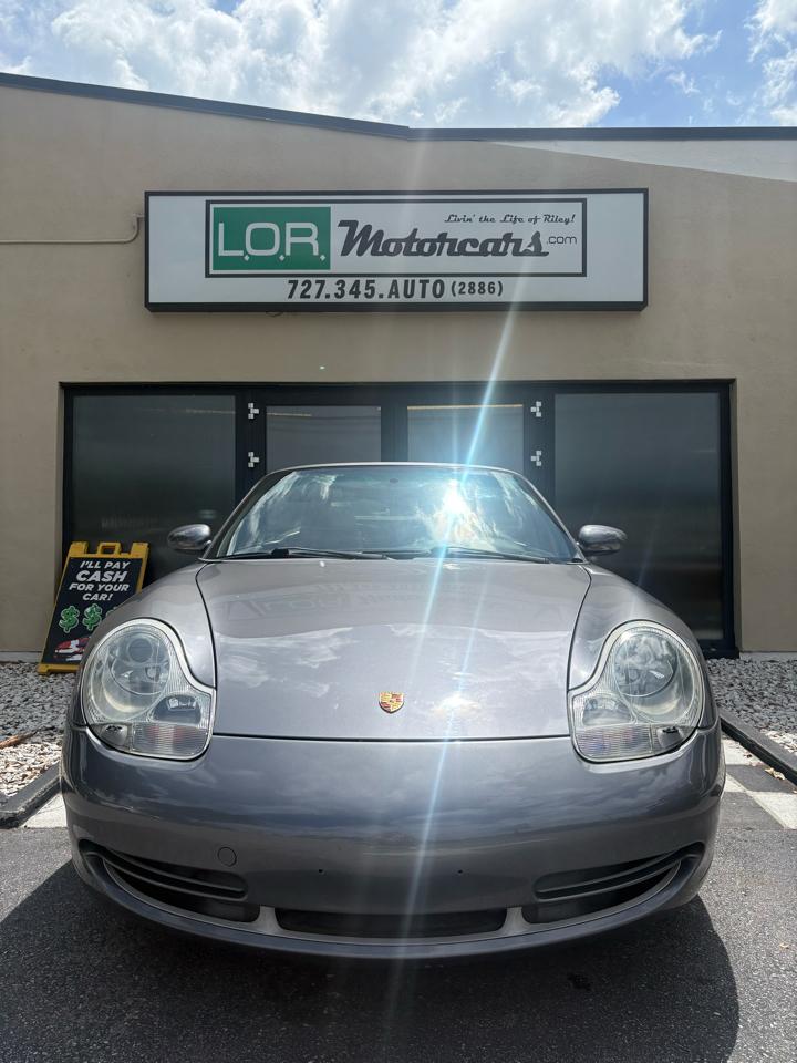 Porsche 911 2dr Cabriolet Carrera 4 2001