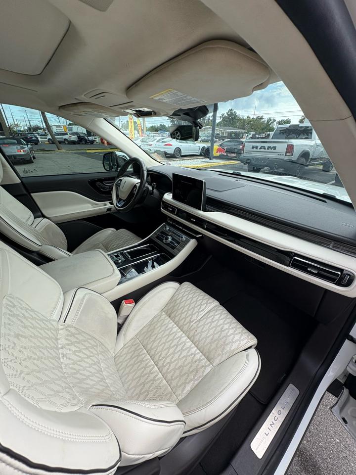 Lincoln Aviator Black Label 2021