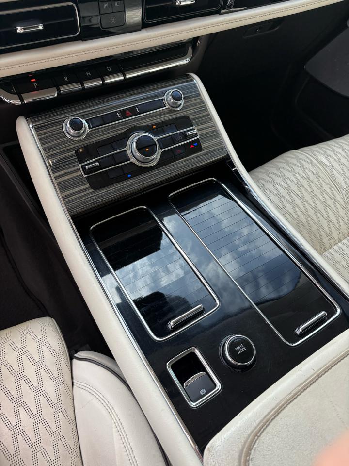 Lincoln Aviator Black Label 2021