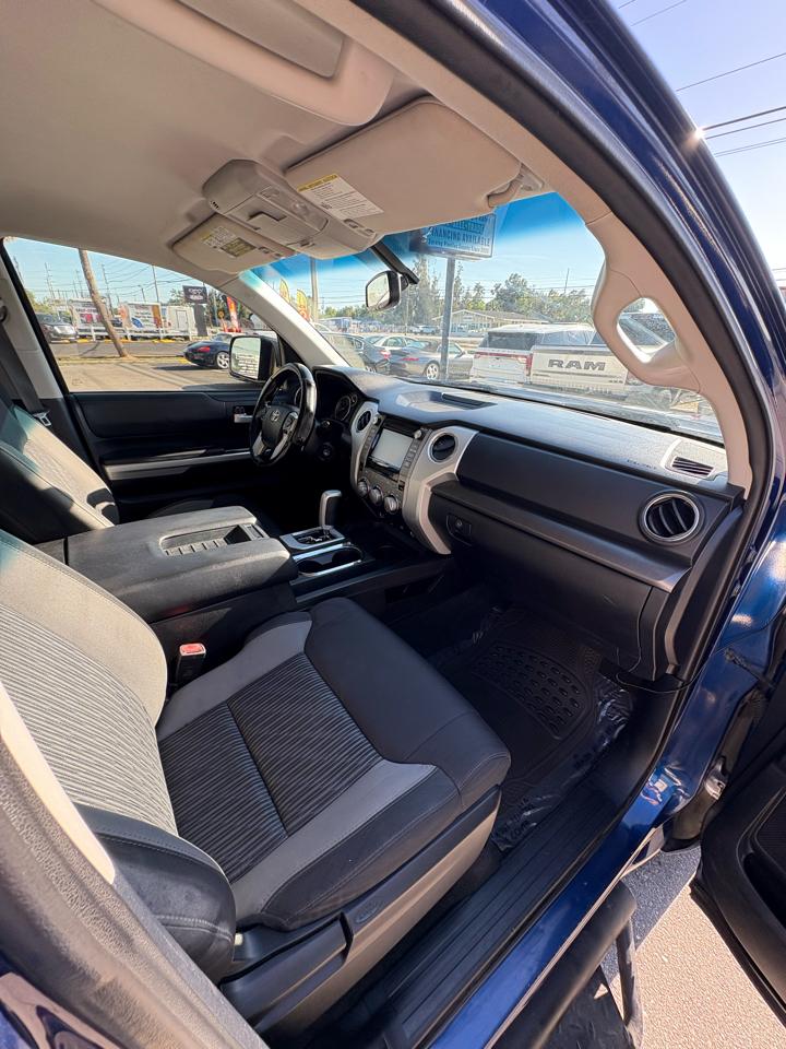 Toyota Tundra SR5 5.7L V8 CrewMax 2WD 2014