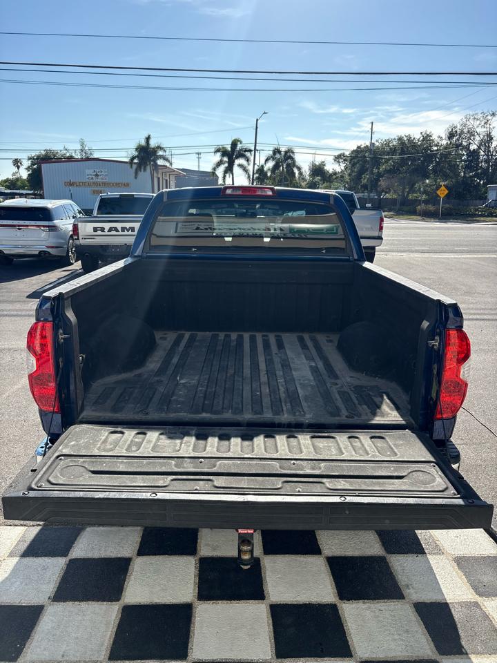 Toyota Tundra SR5 5.7L V8 CrewMax 2WD 2014