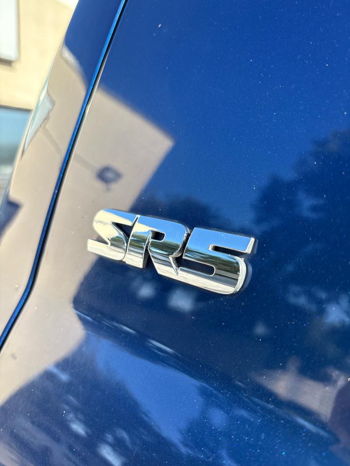 Toyota Tundra SR5 5.7L V8 CrewMax 2WD 2014