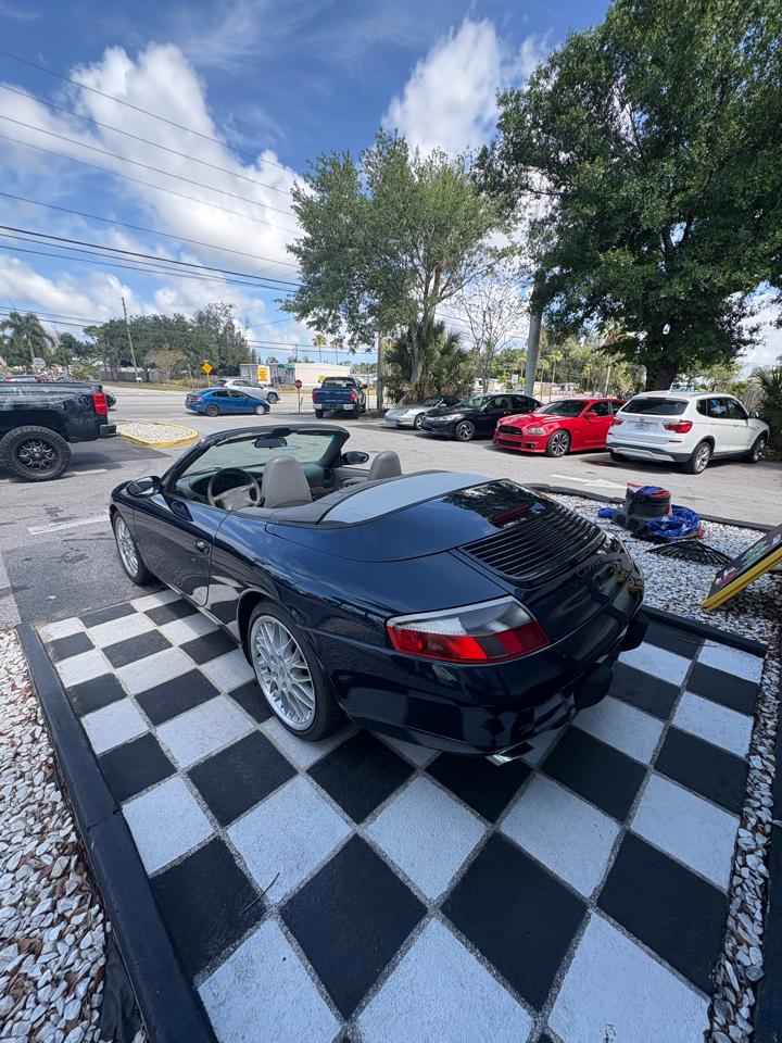Porsche 911 Carrera Cabriolet 1999