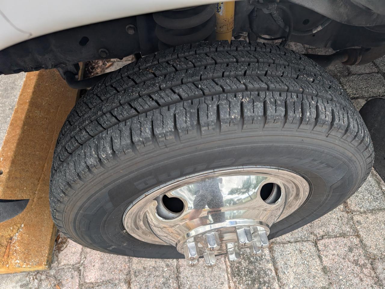 Ford Econoline E-350 Super Duty 2007