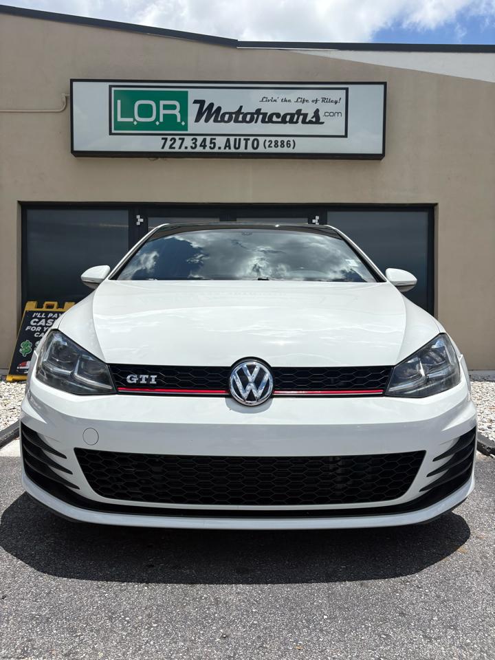 Volkswagen GTI SE 6M 4-Door 2015