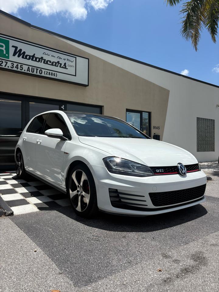 Volkswagen GTI SE 6M 4-Door 2015