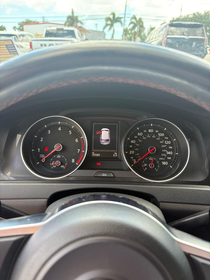 Volkswagen GTI SE 6M 4-Door 2015