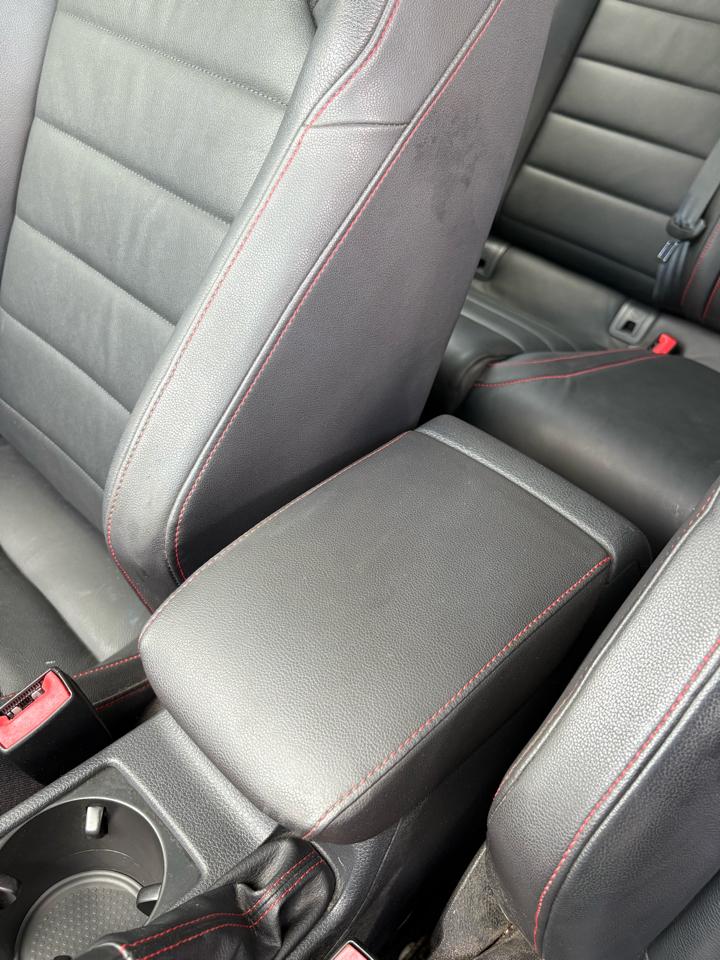 Volkswagen GTI SE 6M 4-Door 2015
