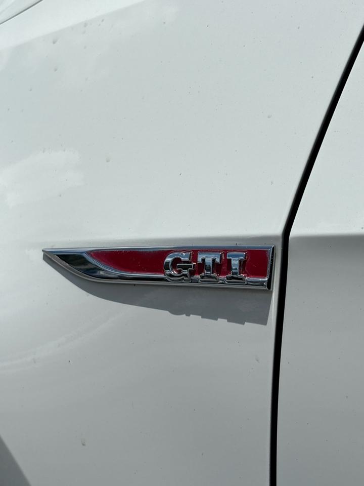 Volkswagen GTI SE 6M 4-Door 2015