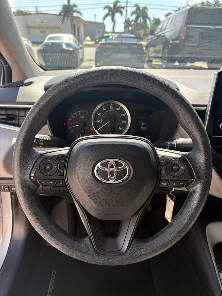Toyota Corolla LE 2020
