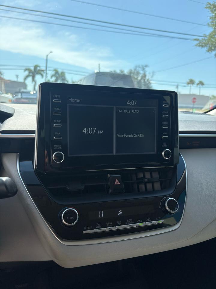 Toyota Corolla LE 2020