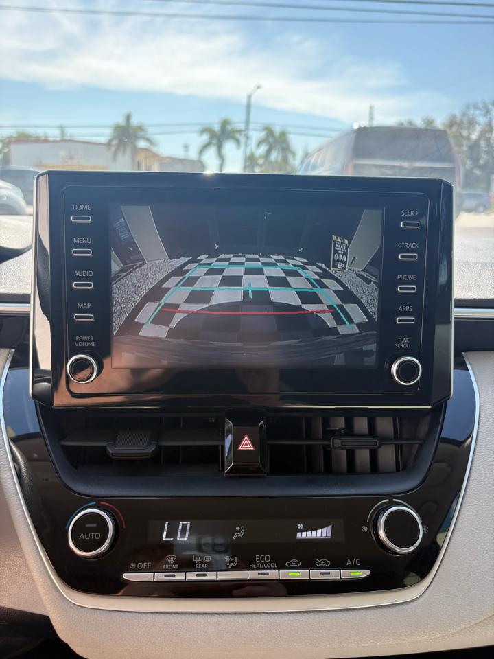 Toyota Corolla LE 2020