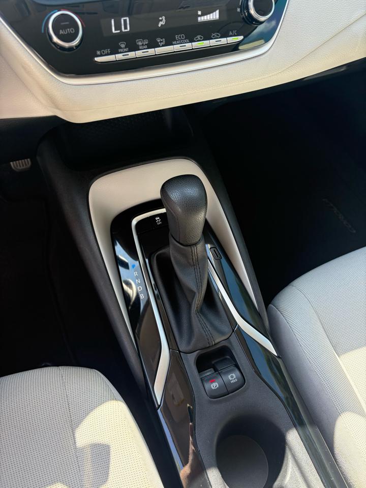 Toyota Corolla LE 2020