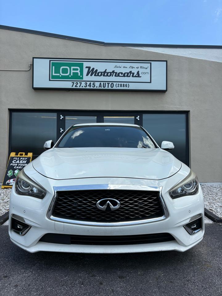 Infiniti Q50 3.0t LUXE 2018