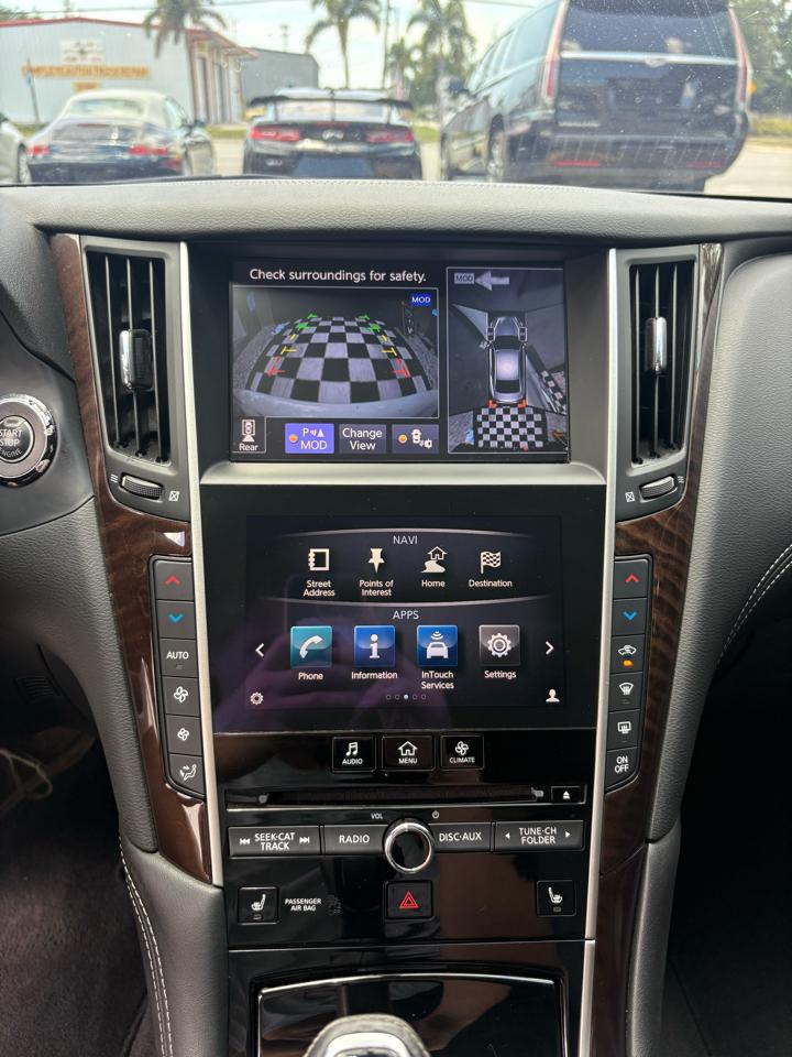 Infiniti Q50 3.0t LUXE 2018