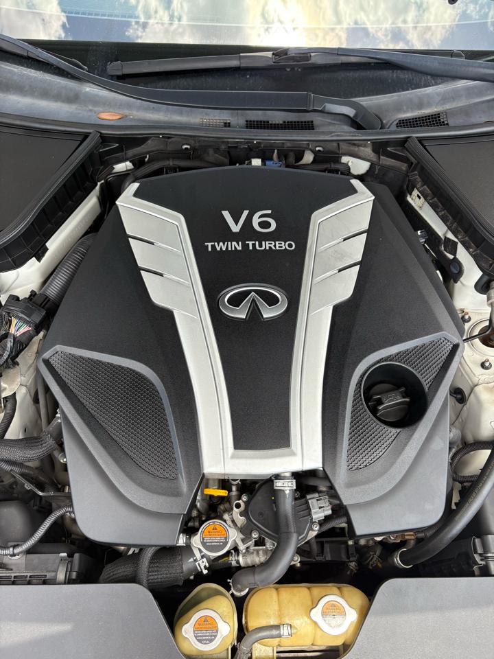 Infiniti Q50 3.0t LUXE 2018