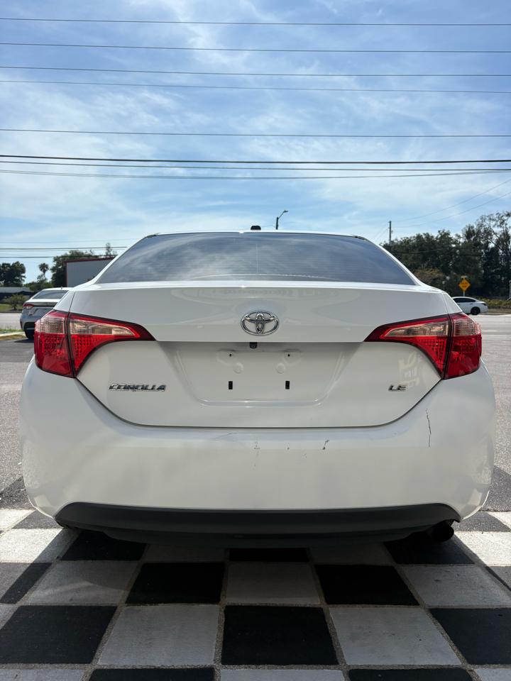 Toyota Corolla 4dr Sdn LE Auto 2017