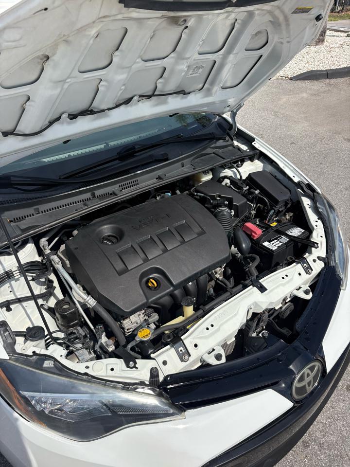 Toyota Corolla 4dr Sdn LE Auto 2017