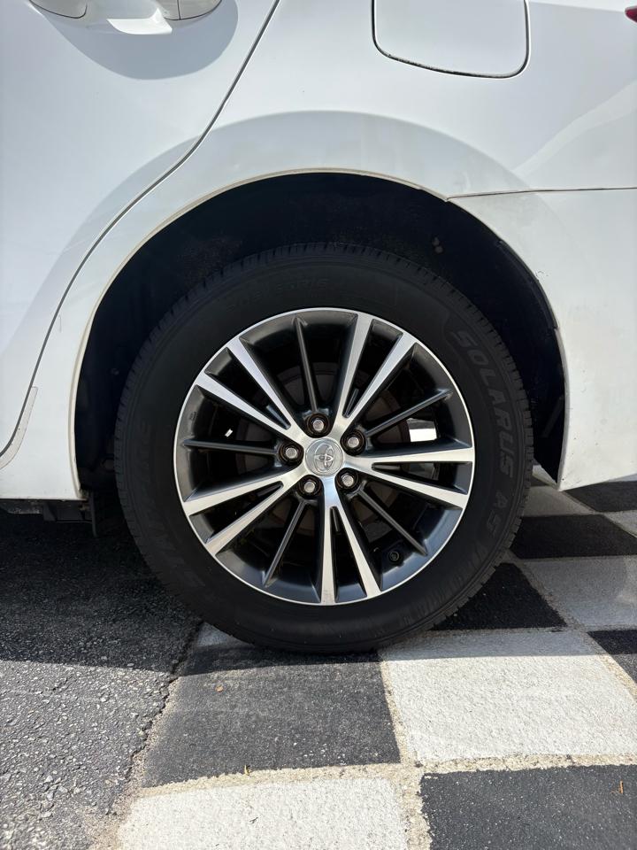 Toyota Corolla 4dr Sdn LE Auto 2017
