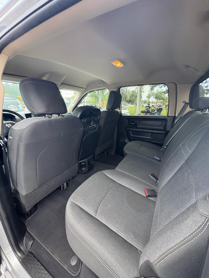RAM 2500 Tradesman Crew Cab 4WD 2020