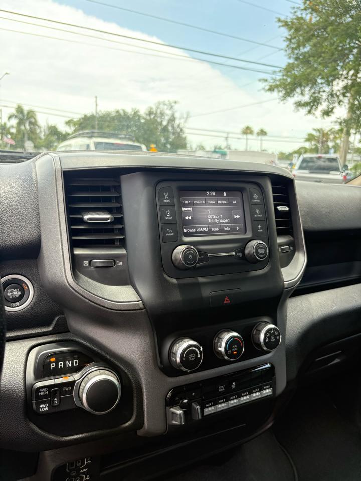 RAM 2500 Tradesman Crew Cab 4WD 2020