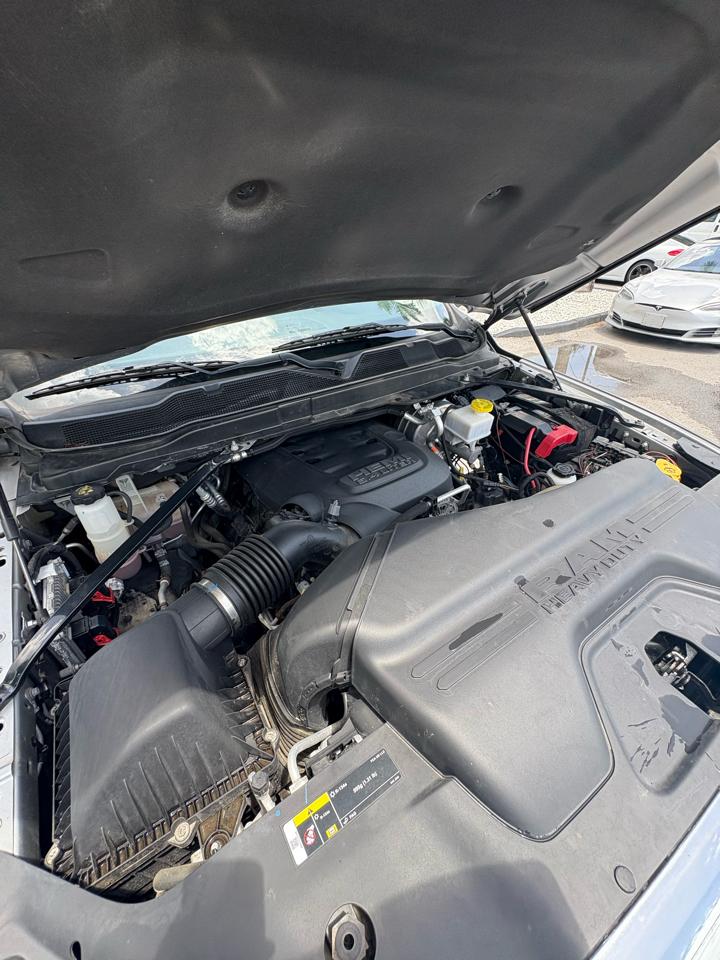 RAM 2500 Tradesman Crew Cab 4WD 2020