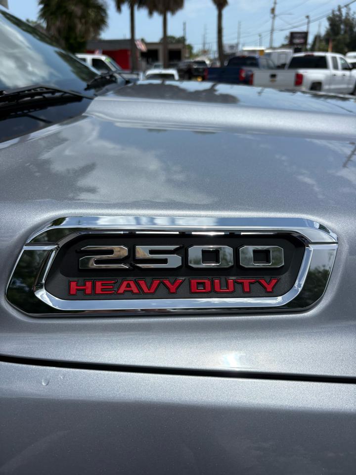 RAM 2500 Tradesman Crew Cab 4WD 2020