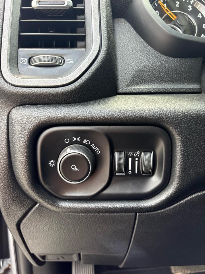 RAM 2500 Tradesman Crew Cab 4WD 2020