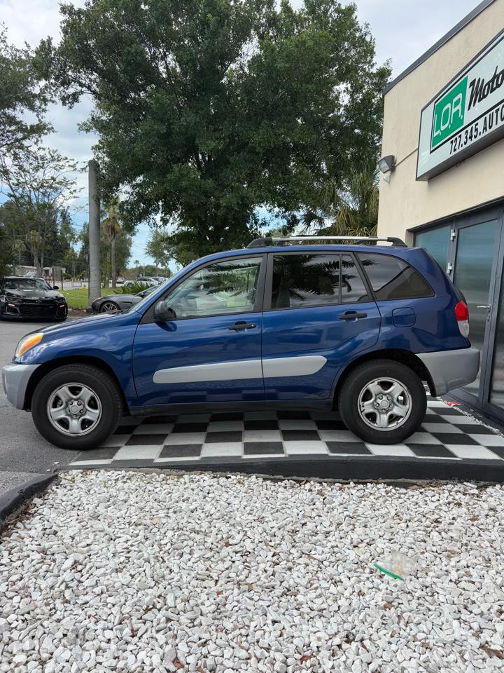Toyota RAV4 2WD 2003
