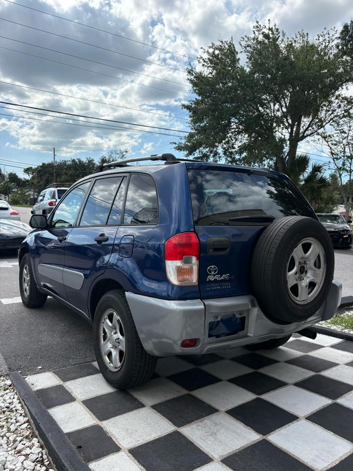 Toyota RAV4 2WD 2003