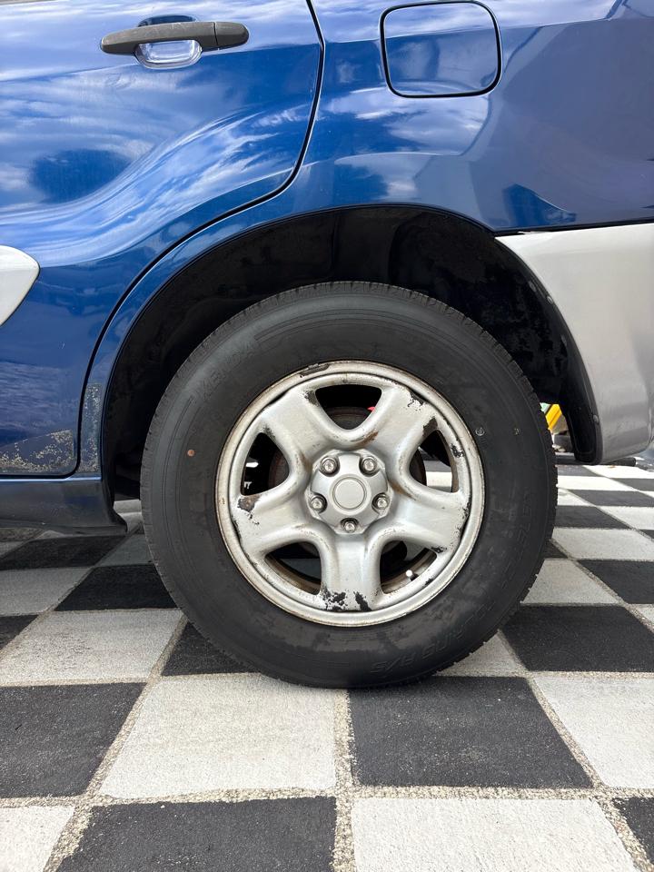 Toyota RAV4 2WD 2003