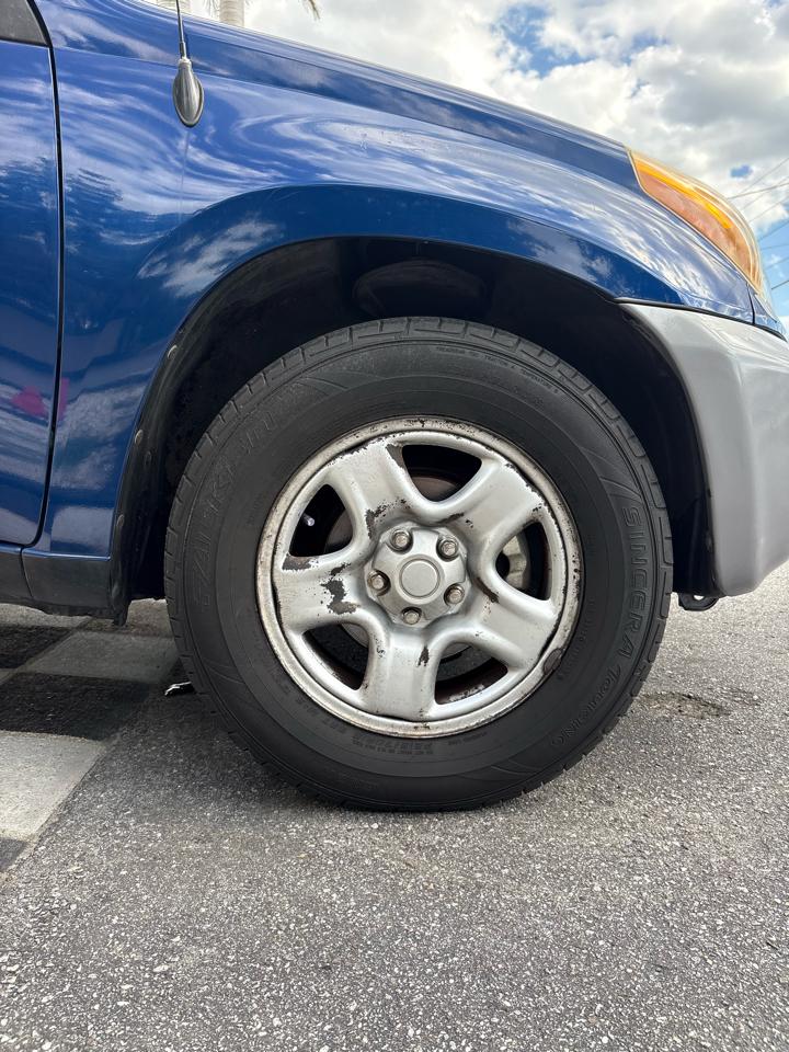 Toyota RAV4 2WD 2003