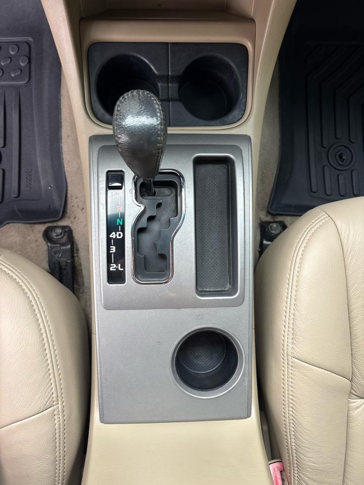 Toyota Tacoma PreRunner Double Cab V6 Auto 2WD 2011