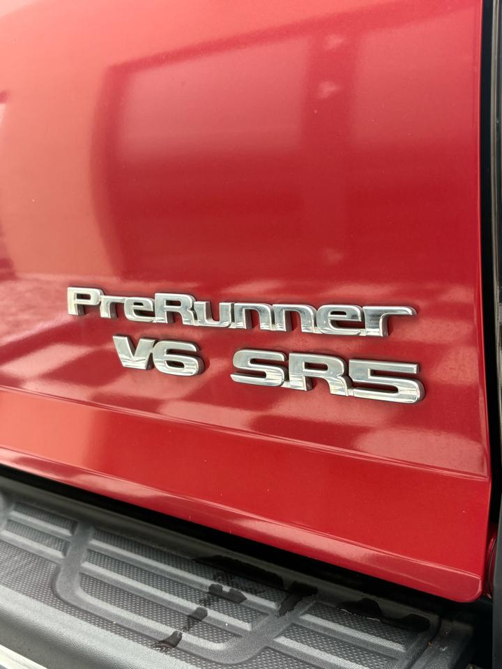 Toyota Tacoma PreRunner Double Cab V6 Auto 2WD 2011