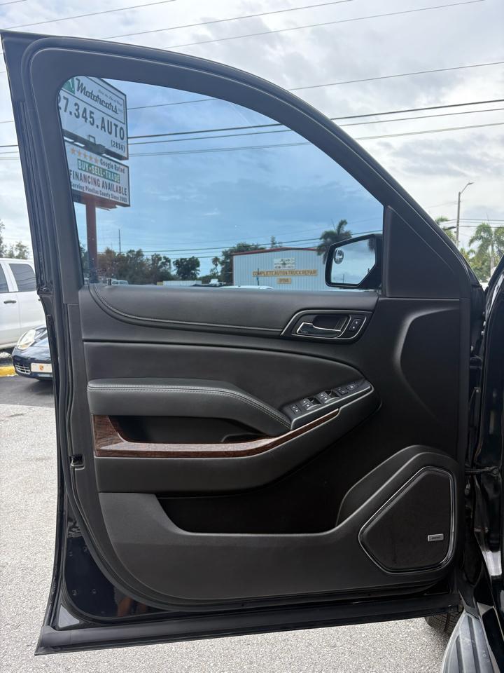 GMC Yukon XL SLE 2WD 2019