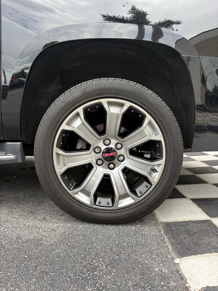 GMC Yukon XL SLE 2WD 2019