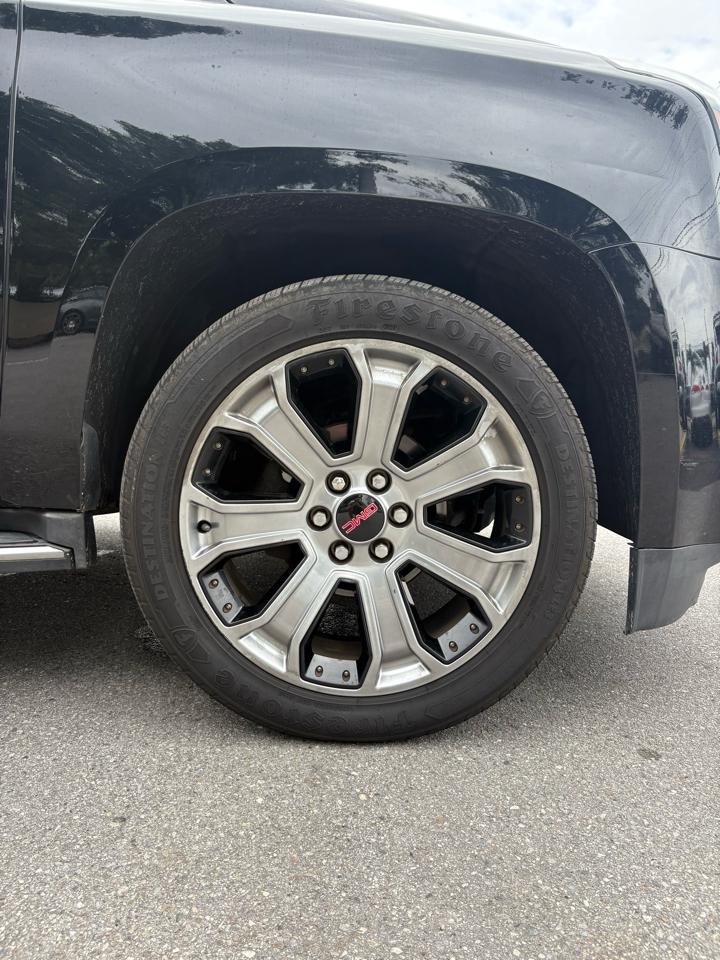 GMC Yukon XL SLE 2WD 2019