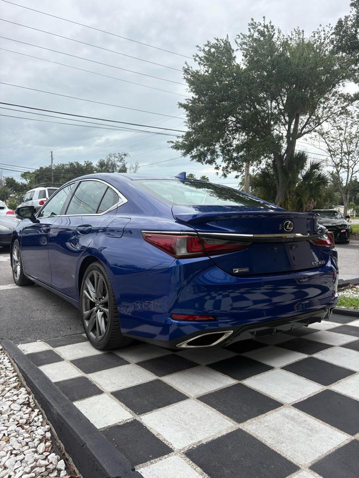 Lexus ES 350 F SPORT 2019