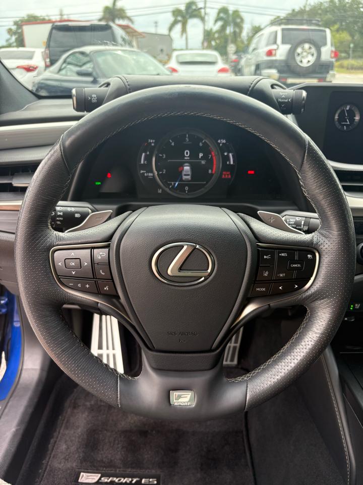 Lexus ES 350 F SPORT 2019