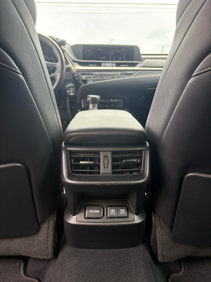Lexus ES 350 F SPORT 2019