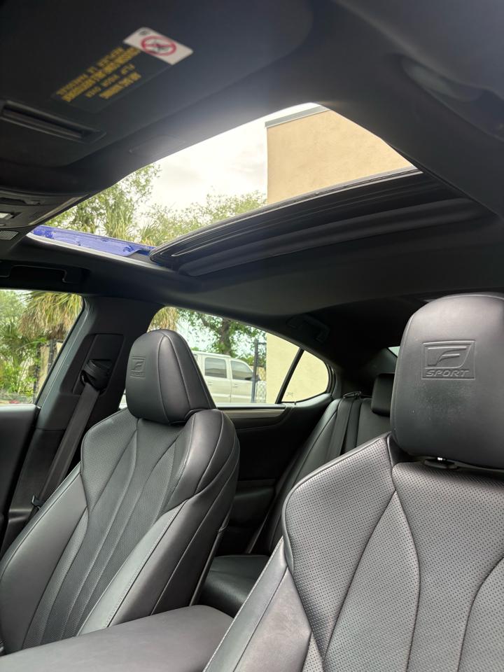 Lexus ES 350 F SPORT 2019