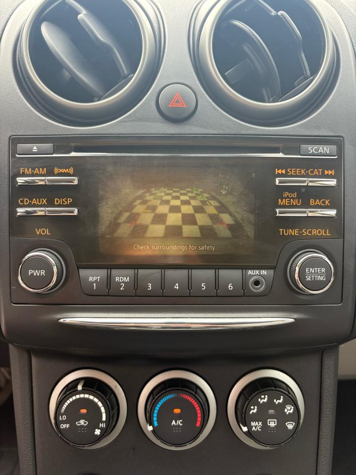 Nissan Rogue S AWD 2012
