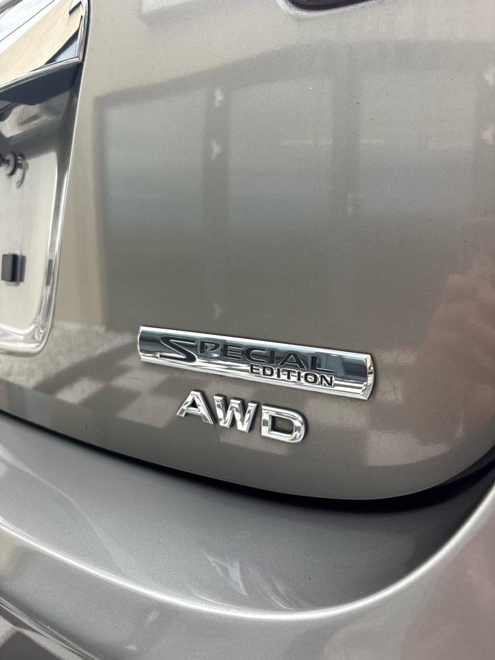 Nissan Rogue S AWD 2012