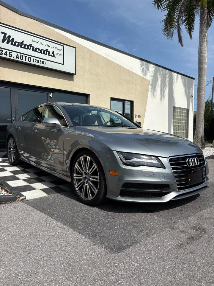 Audi A7 3.0T Prestige Sedan Quattro 2012